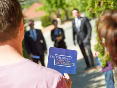 Top Tips for Bidding at an Auction Top Tips for Bidding at an Auction