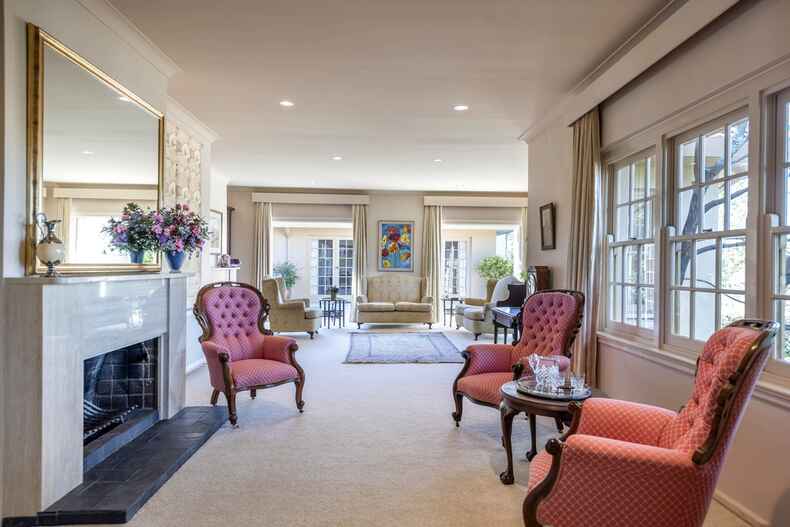 45 Tasmania Circle Forrest 45 Tasmania Circle Forrest