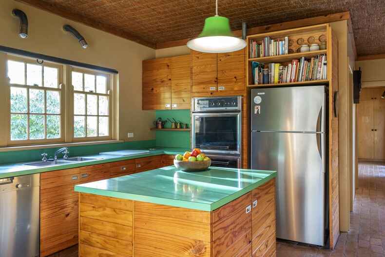 45 Tasmania Circle Forrest 45 Tasmania Circle Forrest