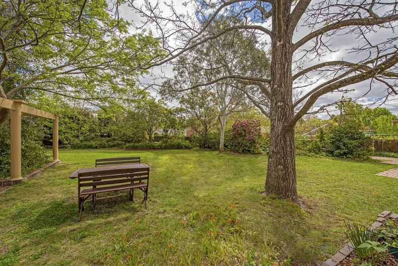 45 Tasmania Circle Forrest 45 Tasmania Circle Forrest