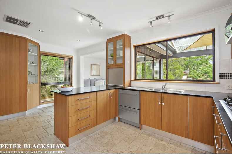 52 Alroy Circuit Hawker 52 Alroy Circuit Hawker