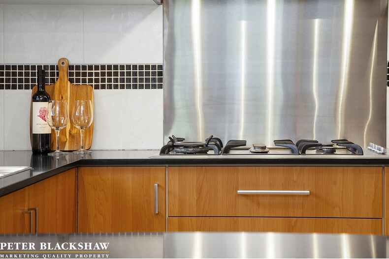 52 Alroy Circuit Hawker 52 Alroy Circuit Hawker