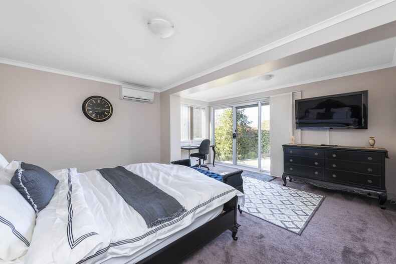 74 Fitchett Street Garran