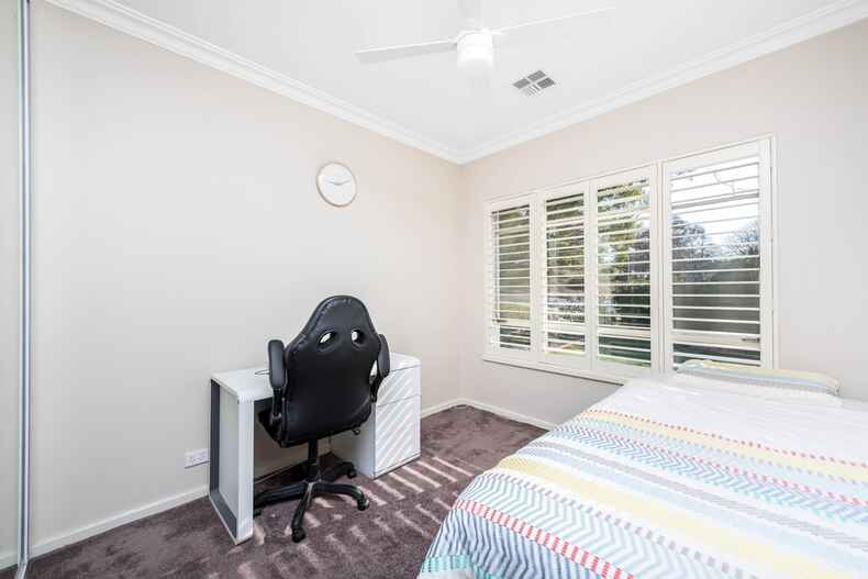 74 Fitchett Street Garran