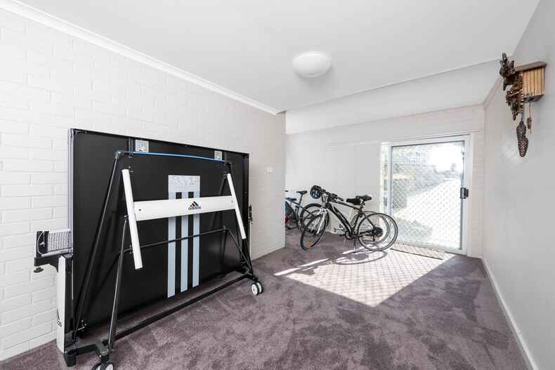 74 Fitchett Street Garran