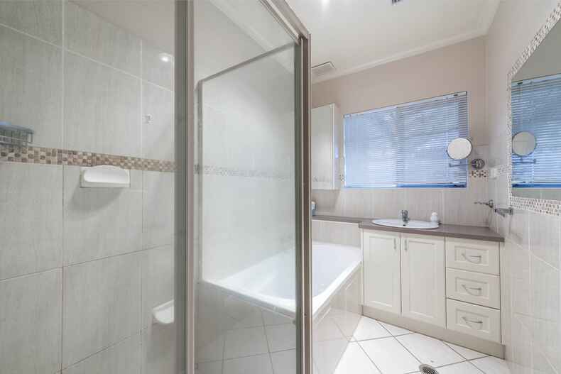 74 Fitchett Street Garran