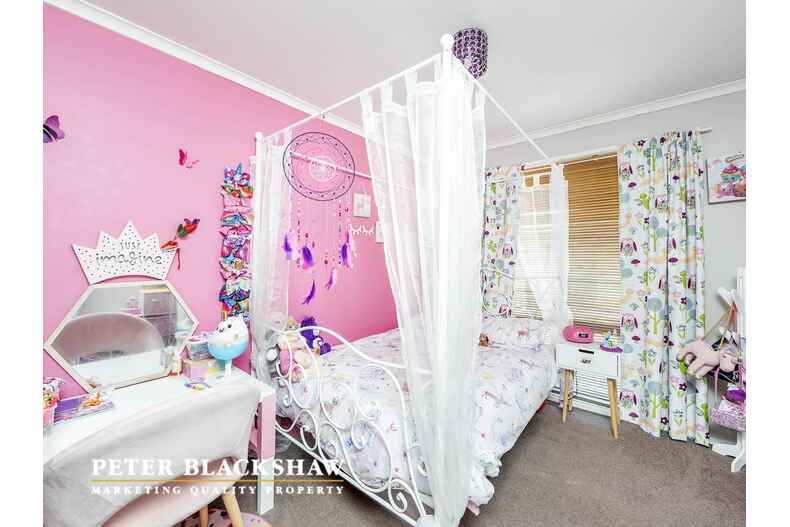 30 Roope Close Calwell