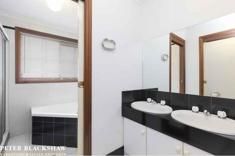 9 Murranji Street Hawker 9 Murranji Street Hawker