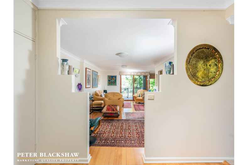 44 Fergusson Crescent Deakin 44 Fergusson Crescent Deakin