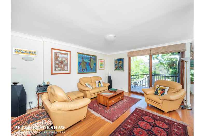 44 Fergusson Crescent Deakin 44 Fergusson Crescent Deakin
