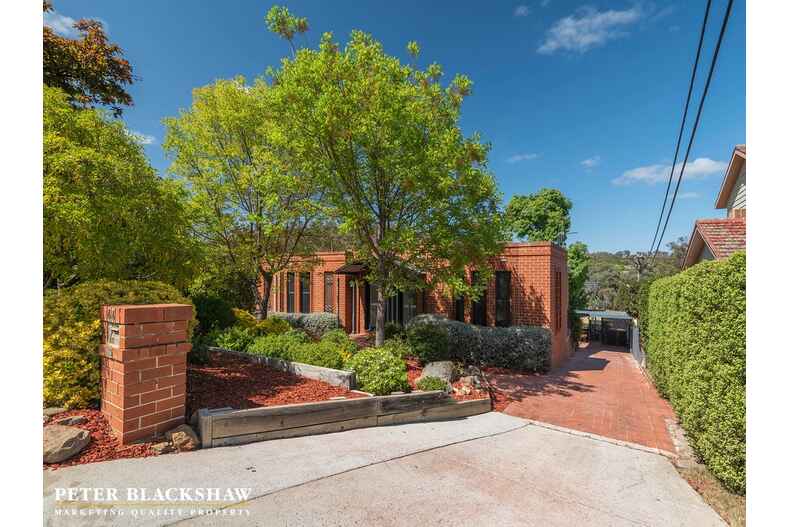 44 Fergusson Crescent Deakin 44 Fergusson Crescent Deakin