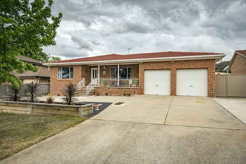 24 Hakea Street Queanbeyan