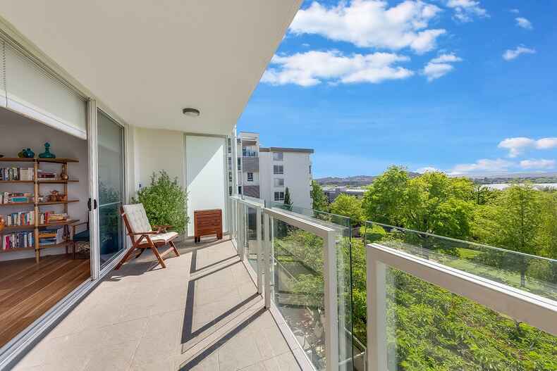 30/45 Blackall Street Barton 30/45 Blackall Street Barton
