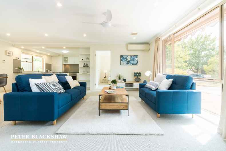 2 Florentine Circuit Kaleen 2 Florentine Circuit Kaleen