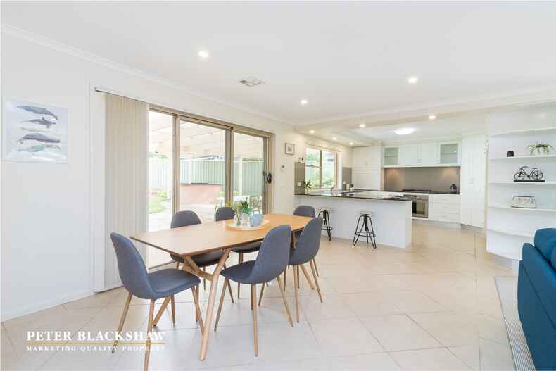 2 Florentine Circuit Kaleen 2 Florentine Circuit Kaleen