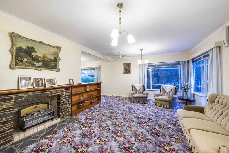 62 Captain Cook Crescent Griffith 62 Captain Cook Crescent Griffith