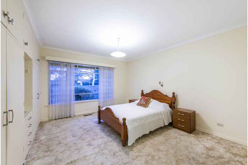 62 Captain Cook Crescent Griffith 62 Captain Cook Crescent Griffith