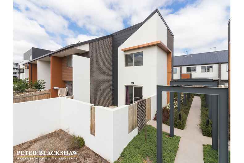 18/8 Henry Kendall Street Franklin 18/8 Henry Kendall Street Franklin