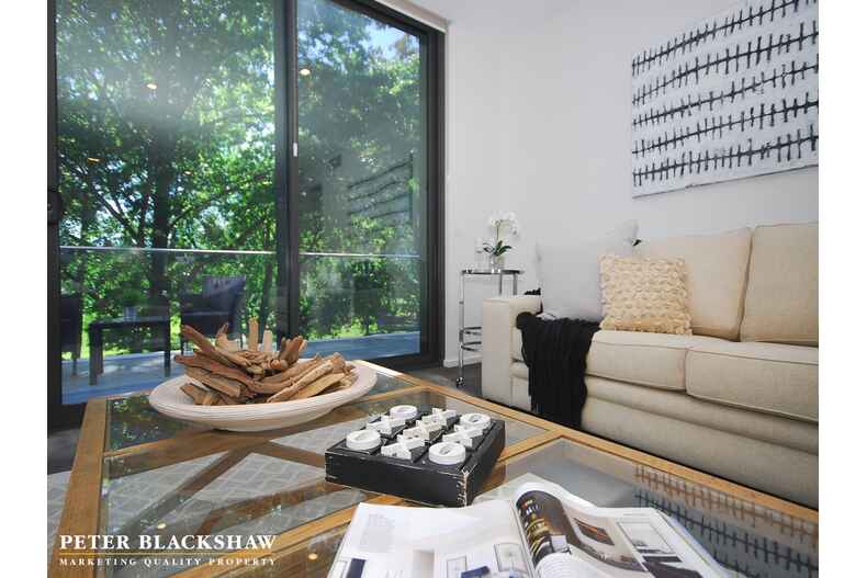 25/18 Austin Street Griffith