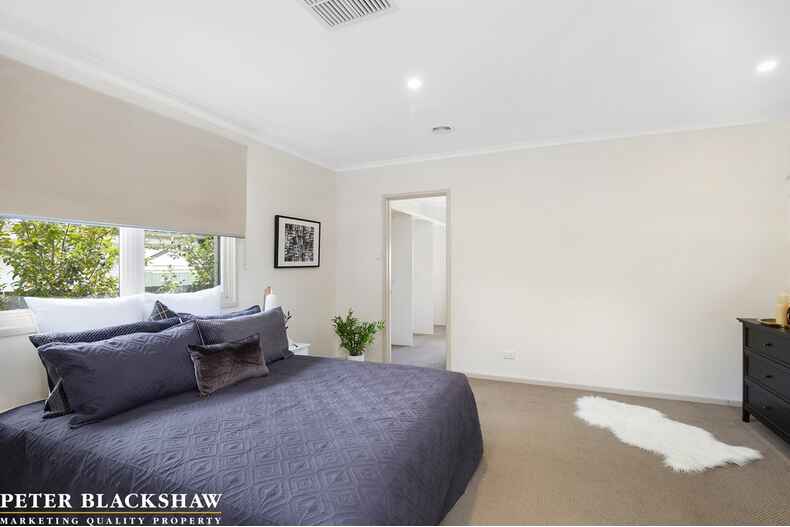 28 Castieau Street Higgins 28 Castieau Street Higgins