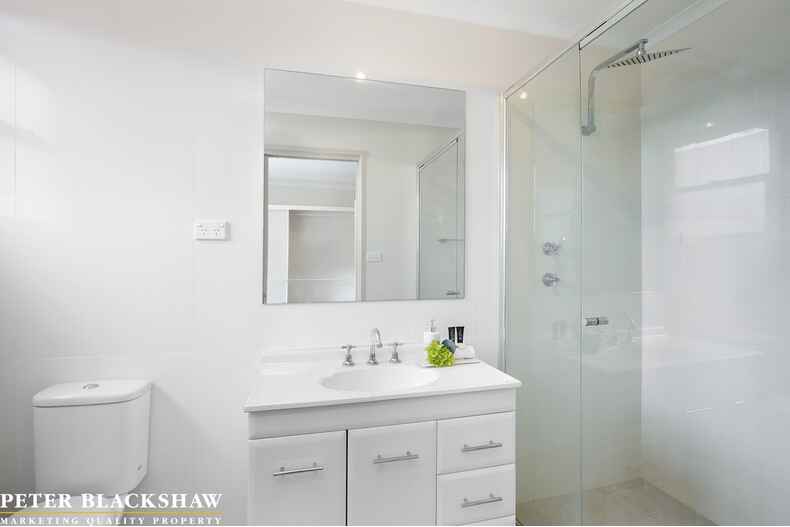 28 Castieau Street Higgins 28 Castieau Street Higgins