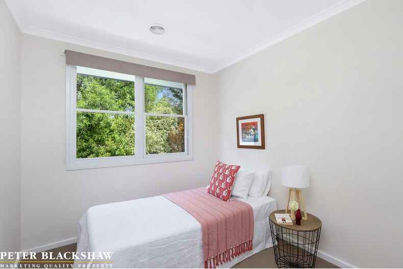 28 Castieau Street Higgins 28 Castieau Street Higgins