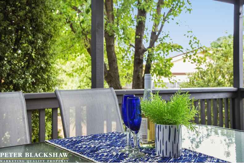 28 Castieau Street Higgins 28 Castieau Street Higgins