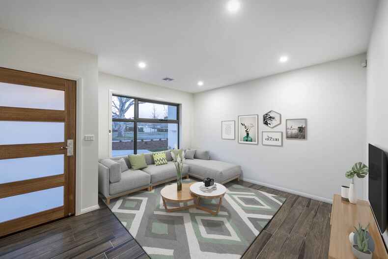 73 Sturt Avenue Narrabundah 73 Sturt Avenue Narrabundah