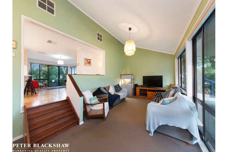 2 Mewton Place Melba 2 Mewton Place Melba