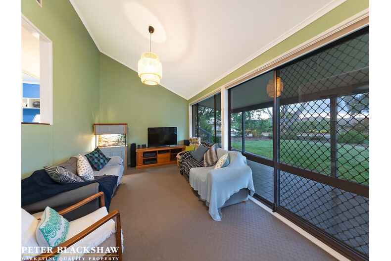 2 Mewton Place Melba 2 Mewton Place Melba