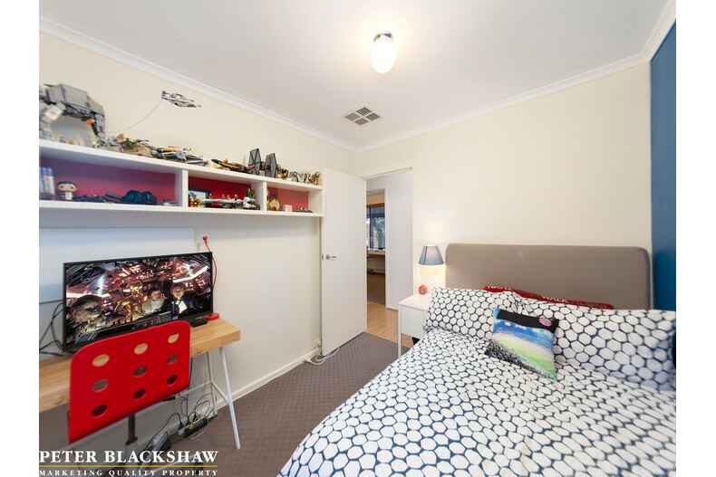 2 Mewton Place Melba 2 Mewton Place Melba