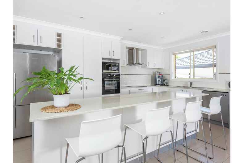 34 Overall Avenue Casey 34 Overall Avenue Casey