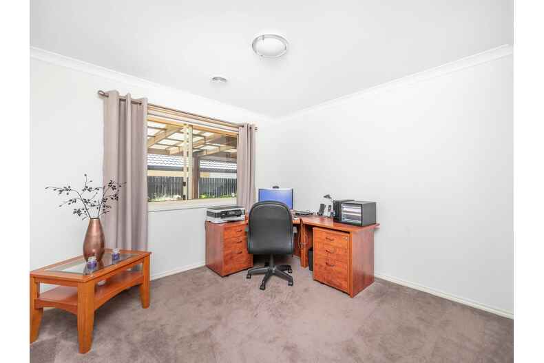 34 Overall Avenue Casey 34 Overall Avenue Casey