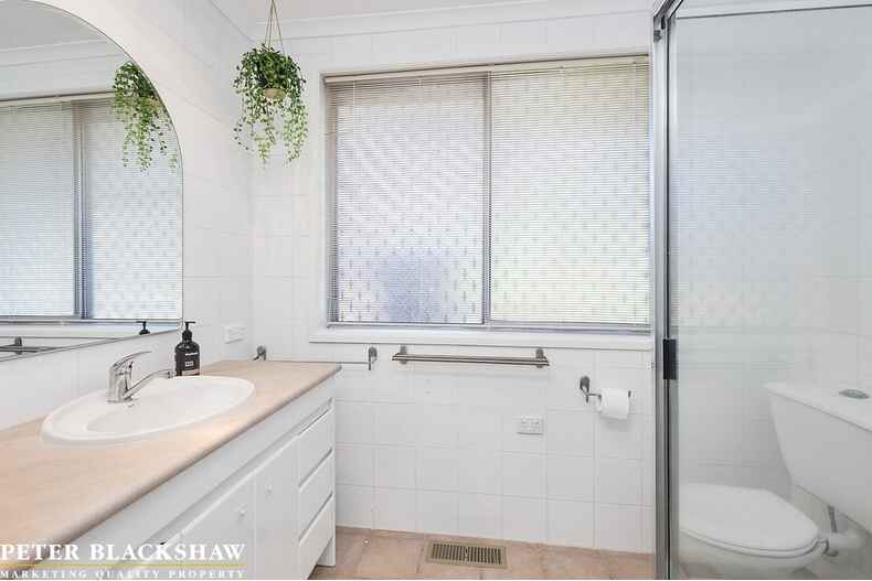 12 Poole Place Latham 12 Poole Place Latham