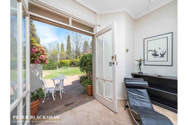 11 Barkly Crescent Forrest