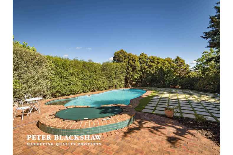 10 Crommelin Place Chisholm 10 Crommelin Place Chisholm