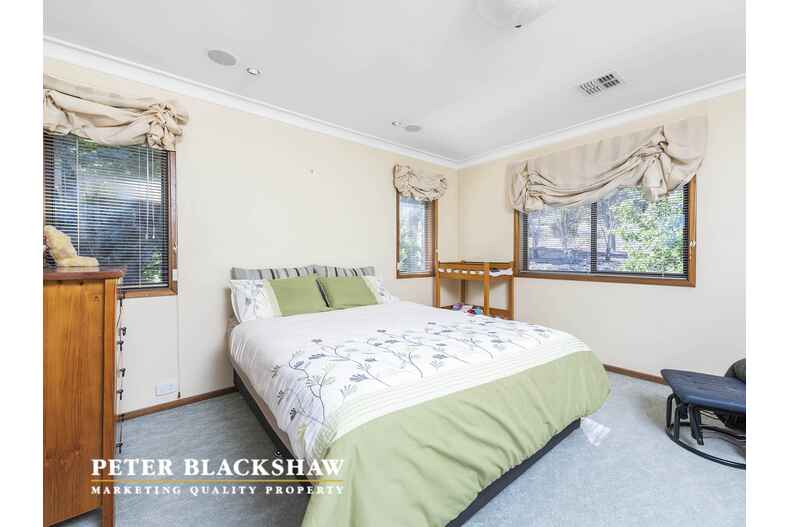 10 Crommelin Place Chisholm 10 Crommelin Place Chisholm