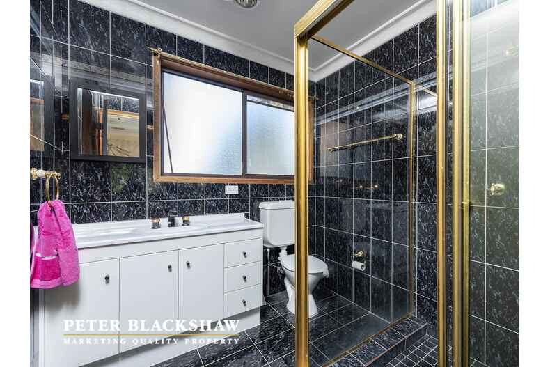 10 Crommelin Place Chisholm 10 Crommelin Place Chisholm