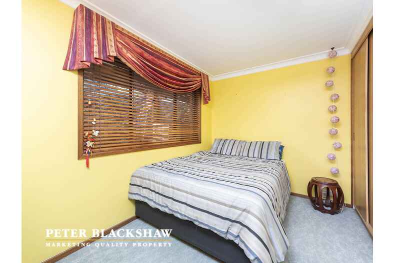 10 Crommelin Place Chisholm 10 Crommelin Place Chisholm