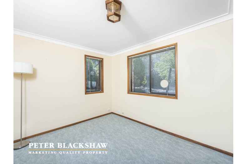 10 Crommelin Place Chisholm 10 Crommelin Place Chisholm