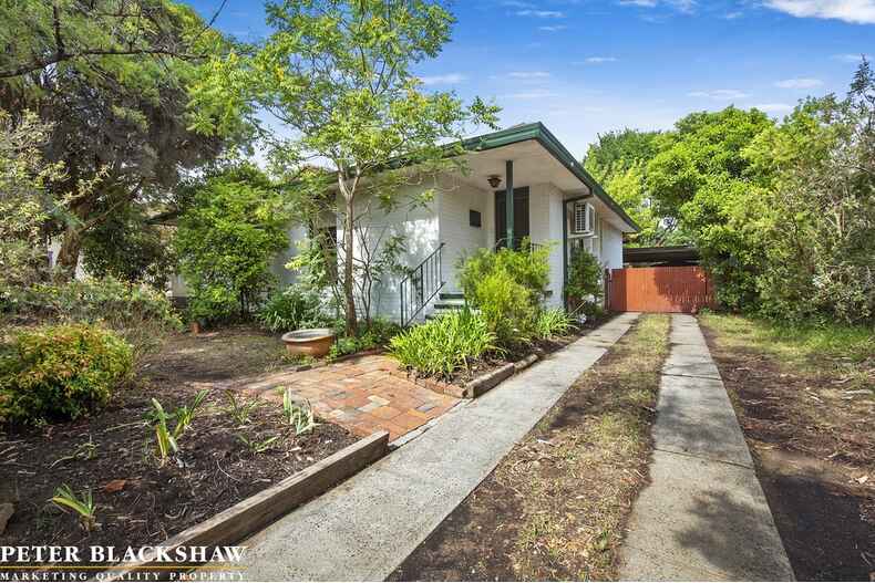 121 Fullagar Crescent Higgins