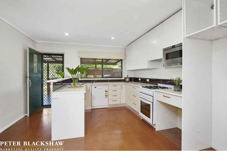 121 Fullagar Crescent Higgins