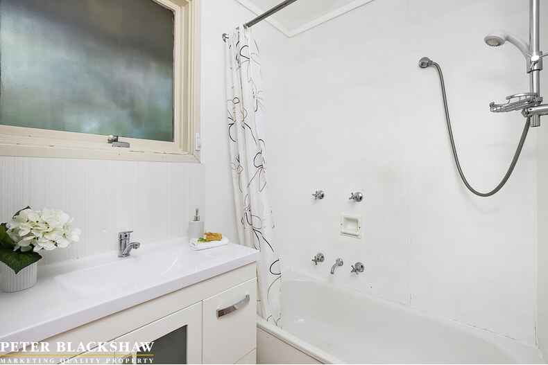 121 Fullagar Crescent Higgins