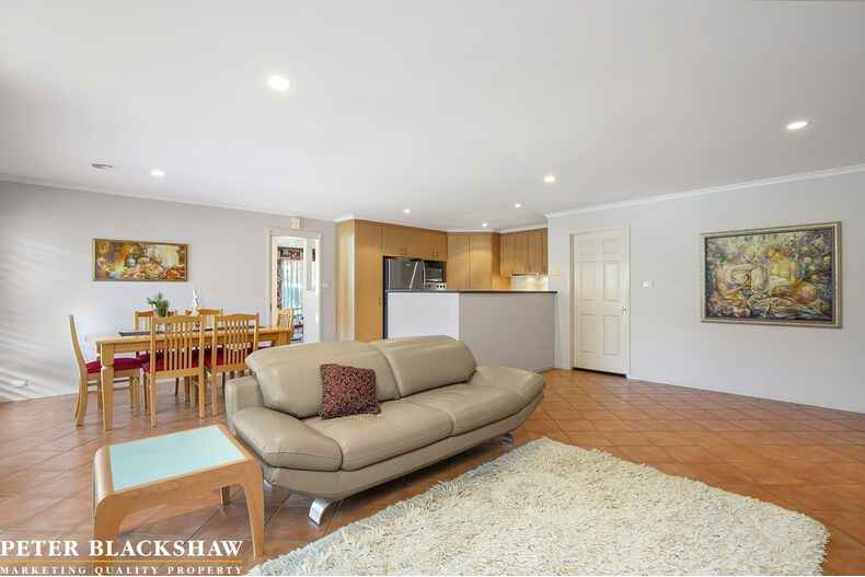 28 Goodhart Crescent Dunlop