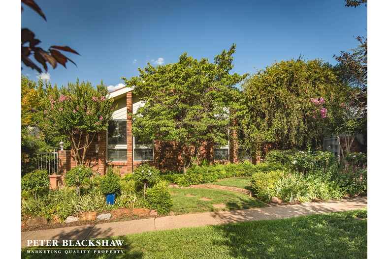 80 Banks Street Yarralumla 80 Banks Street Yarralumla