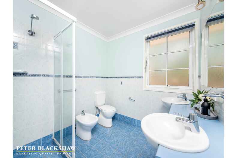 19 Spafford Crescent Farrer 19 Spafford Crescent Farrer