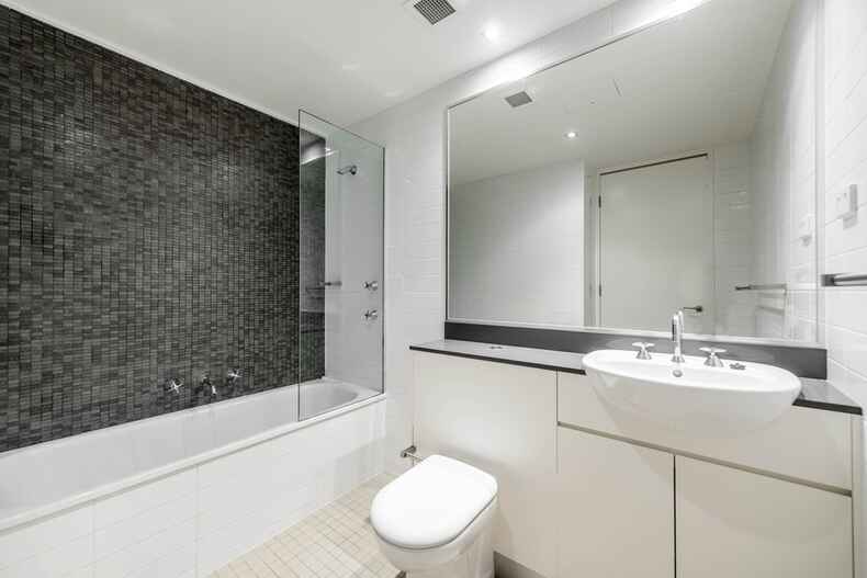 106/67 Giles Street Kingston