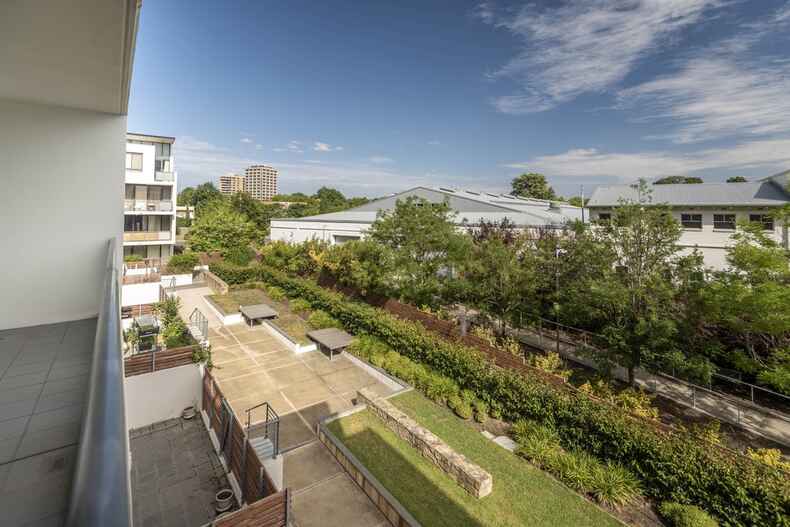 106/67 Giles Street Kingston