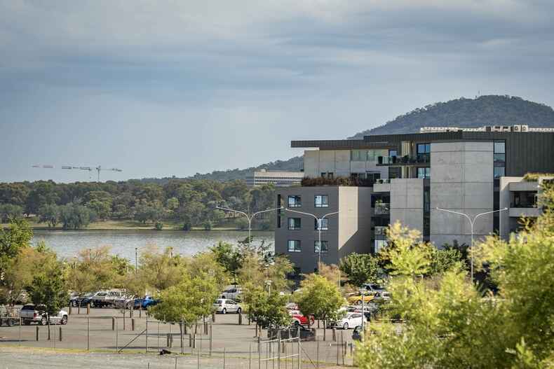 106/67 Giles Street Kingston