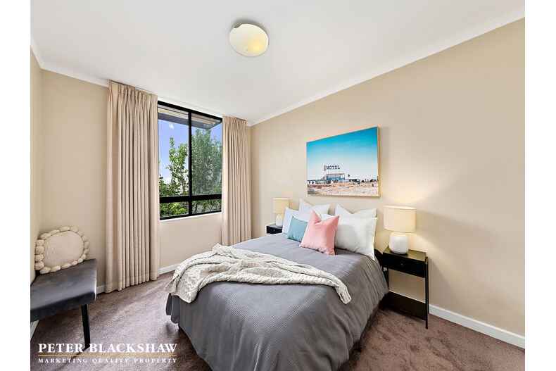 125/53 Eyre Street Kingston